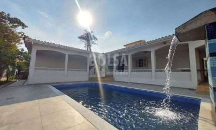 Casa com 5 quartos para alugar no Samambaia Parque Residencial, Bauru 
