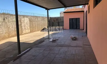 Sala comercial para alugar no Jardim Contorno, Bauru 