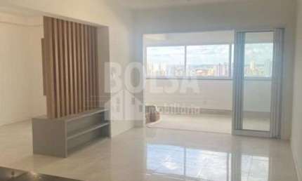 Lindo apartamento com varanda gourmet , completíssimo em armários, ar condicionado , muito bem local