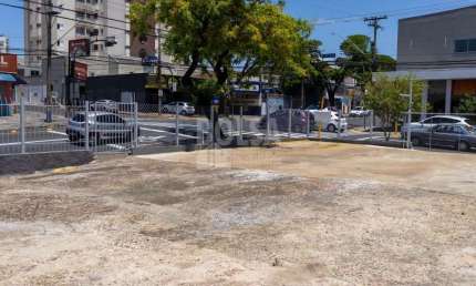 TERRENO DE ESQUINA NA AVENIDA DUQUE DE CAXIAS COM SAINT MARTIN ! !