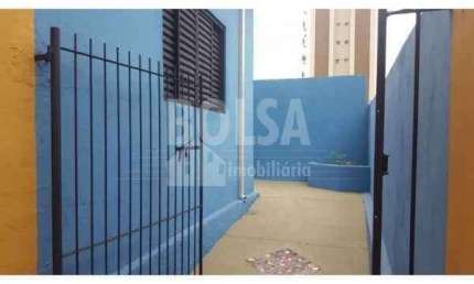Casa com 1 quarto para alugar no Centro, Bauru 
