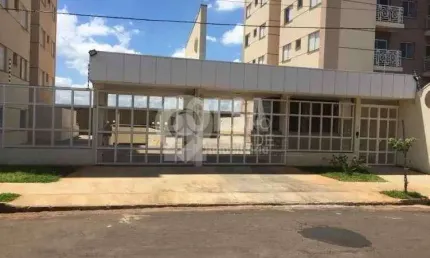 Casa com 2 quartos para alugar na Vila Industrial, Bauru 