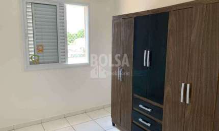 Casa com 2 quartos para alugar no Centro, Bauru 