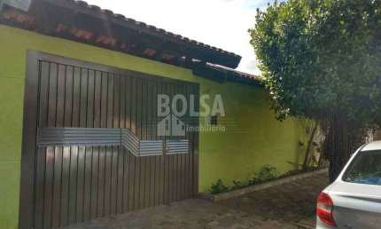 Casa com 4 quartos para alugar no Núcleo Residencial Presidente Geisel, Bauru 