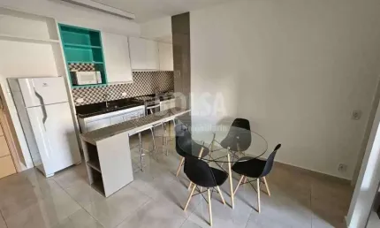 Lindo apartamento mobiliádo , completíssimo em armários, ar condicionado , muito bem localizado