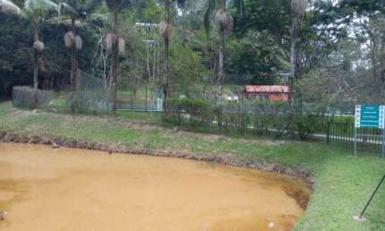 TERRENO A VENDA (DECLIVE) NO CONDOMÍNIO CAPITAL VILLE I - JUNDIAÍ/SP. 1.023 METROS.