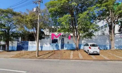 Barracão / Galpão / Depósito com 6 salas à venda na Vila Cantoni, Jundiaí 