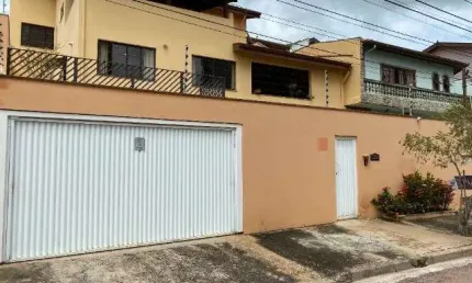 Casa a venda no bairro jardim paulista - jundiaí/sp - 303 m².