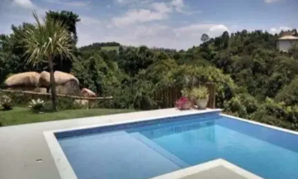 CASA A VENDA NO CONDOMÍNIO RESEDÁS - CAFEZAIS - ITUPEVA/SP.