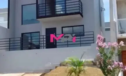 Casa em condomínio fechado com 3 quartos para alugar em Jacaré, Itupeva 