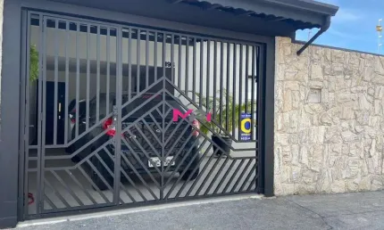 CASA TERREA A VENDA NO BAIRRO JARDIM TORRES DE SÃO JOSÉ EM JUNDIAÍ