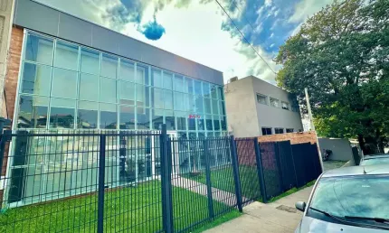 PONTO COMERCIAL PROXIMO A ANHANGUERA ENTRE VIAS PRINCIPAIS DE JUNDIAI