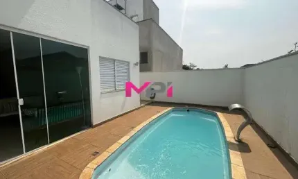 CASA SOBRADO COM 03 SUITES À VENDA NO CONDOMÍNIO BOSQUE DOS JATOBÁS - JUNDIAÍ/SP