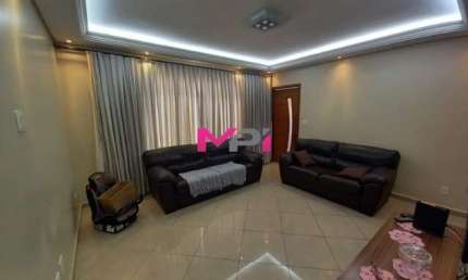 CASA TERREA PARA LOCAÇÃO NO BAIRRO VILA LIBERDADE - JUNDIAI/SP.