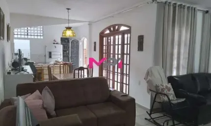 Casa com 3 quartos à venda na Vila Vianelo, Jundiaí 