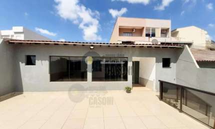 Casa com 2 quartos à venda na Rua Rita Cajola, Colinas, Londrina