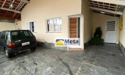 Casa com 3 dormitórios à venda, 180 m² por R$ 550.000,00 - Parque São Luís - Taubaté/SP