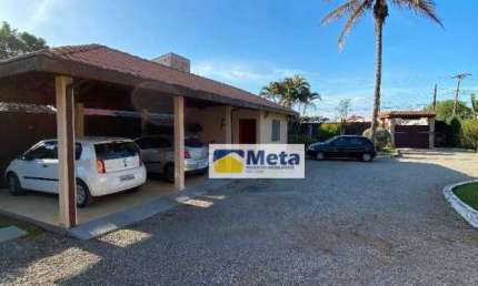 Chácara com 3 dormitórios, 5800 m² - venda por R$ 1.550.000,00 ou aluguel por R$ 7.800,00/mês - Vila Areao - Taubaté/SP