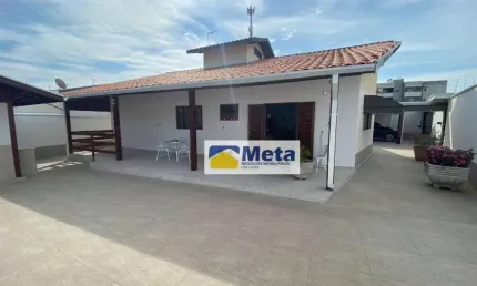 Linda casa com 3 dormitórios à venda, 206 m² de área construída por r$ 750.000 - residencial d napoli - taubaté/sp