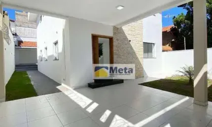 Casa com 4 dormitórios à venda, 247 m² por R$ 830.000,00 - Jardim Maria Augusta - Taubaté/SP
