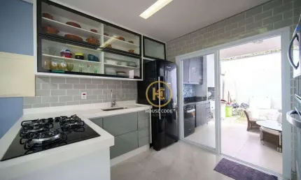 Casa com 3 Quartos(1 Suíte ) à venda, 105 m² por R$ 750.000 - Condomínio MODERNITA - Granja Viana - Cotia - SP