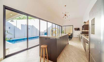Casa com 4 Quartos(4 Suítes) à venda, 402 m² por R$ 2.290.000 - Condomínio Forest Hills - Granja Viana - SP