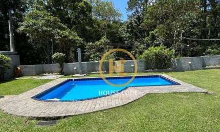 Casa com 5 Quartos(1 Suíte) à venda, 356 m² por R$ 2.300.000 - Condomínio FOREST HILLS - Granja Viana - SP