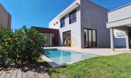 Casa com 4 quartos, 350 m² - venda por R$ 3.650.000  Granja Viana - Carapicuíba/SP