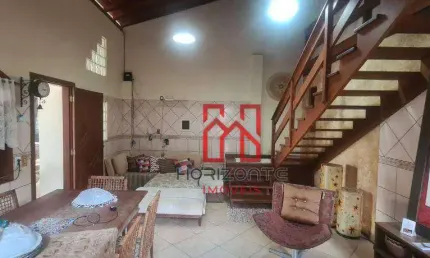 Casa com 3 dormitórios à venda, 370 m² por R$ 990.000,00 - Ingleses do Rio Vermelho - Florianópolis/SC