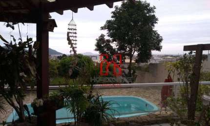 Casa com 3 dormitórios à venda, 220 m² por R$ 1.643.000,00 - Ingleses do Rio Vermelho - Florianópolis/SC