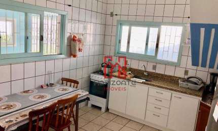 Casa com 6 dormitórios à venda, 216 m² por R$ 1.325.000,00 - Daniela - Florianópolis/SC