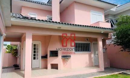 Casa com 4 dormitórios à venda, 200 m² por R$ 3.450.000,00 - Jurerê - Florianópolis/SC