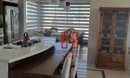 Cobertura com 3 dormitórios à venda, 186 m² por R$ 2.650.000,00 - Jurerê - Florianópolis/SC