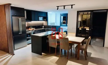 Apartamento com 3 dormitórios à venda, 177 m² por R$ 2.550.000,00 - Jurerê - Florianópolis/SC