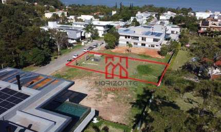 Terreno à venda, 762 m² por R$ 3.700.000,00 - Cacupé - Florianópolis/SC