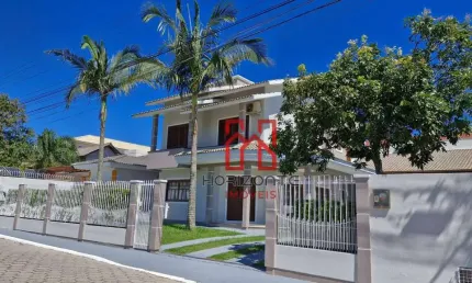 Casa com 4 dormitórios à venda, 240 m² por R$ 1.380.000,00 - Ingleses - Florianópolis/SC