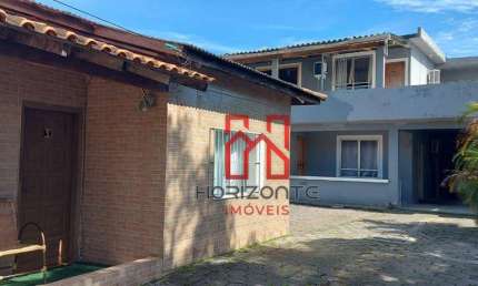Casa com 5 dormitórios à venda, 144 m² por R$ 816.200,00 - Ingleses - Florianópolis/SC