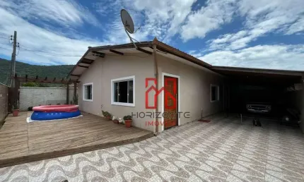 Casa com 4 dormitórios à venda por R$ 690.000 - Rio Vermelho - Florianópolis/SC