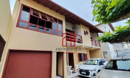 Casa com 11 dormitórios à venda, 340 m² por R$ 1.600.000,00 - Ingleses - Florianópolis/SC