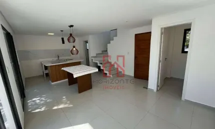Casa com 2 dormitórios à venda, 105 m² por R$ 477.000,00 - São João do Rio Vermelho - Florianópolis/SC