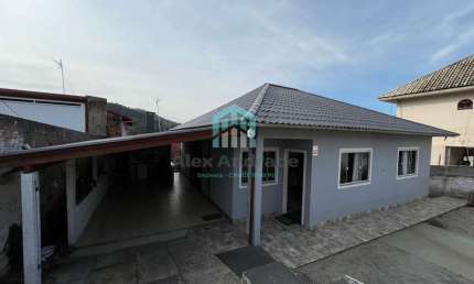 Casa com 3 quartos à venda na Rua Hortência de Souza Vieira, Fundos, Biguaçu