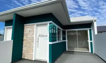 Casa Geminada em Forquilhas - 2 Dormitórios por R$ 370 mil