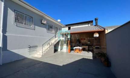 Casa à Venda em Serraria, São José: 3 Quartos, 150m², R$750mil