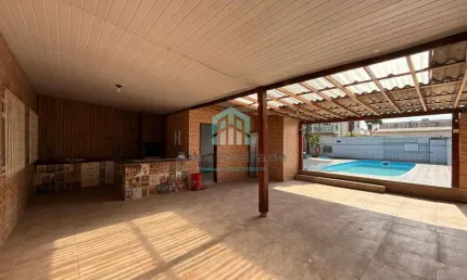 Casa à venda em jardim aquarius, palhoça – 3 quartos, 300m²