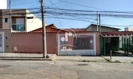 Casa de 124,00 m² à venda em Santo André-SP, na Vila Curuçá com 2 dormitórios e 3 vagas de garagem