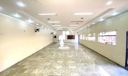 salão a venda com 192m², 2 banheiros, na Vila Pires em Santo André/SP.