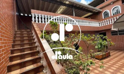 Casa a venda na Vila Scarpelli em Santo André-SP - 3 quartos