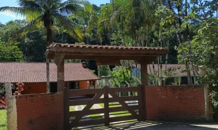 Chácara / sítio com 4 quartos à venda na Rua Tupy, 662, Zona Rural, Pedro de Toledo