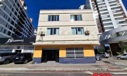 Ponto comercial com 3 salas para alugar na Rua Coronel Pedro Demoro, 1923, Estreito, Florianópolis, 194 m2 por R$ 4.300