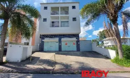 Ponto comercial para alugar na Avenida Celso Joaquim da Silva, 476, Sertão do Maruim, São José